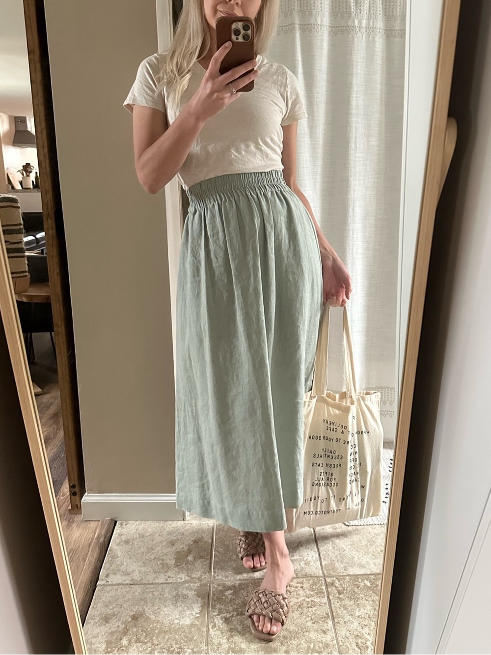 Not Perfect Linen Sion Skirt in color Succulent - Picture 2 of 4